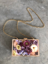 Load image into Gallery viewer, Floral Clutch