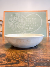 Load image into Gallery viewer, Medium Pottery Bowl